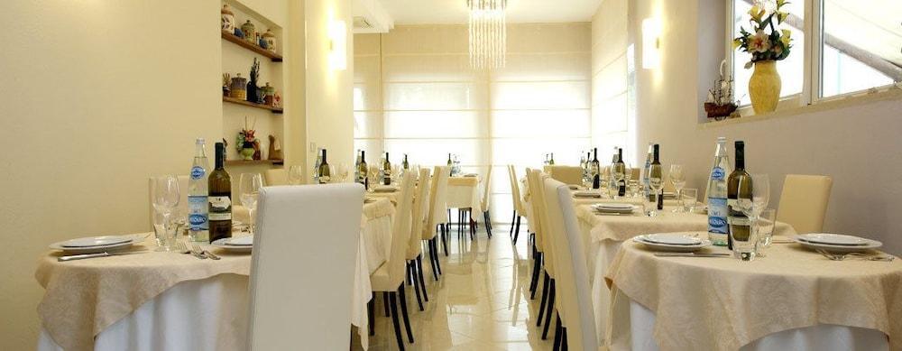 B&B Airone Cervia - Camere E Appartamenti Kültér fotó