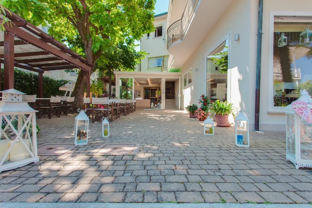 B&B Airone Cervia - Camere E Appartamenti Kültér fotó