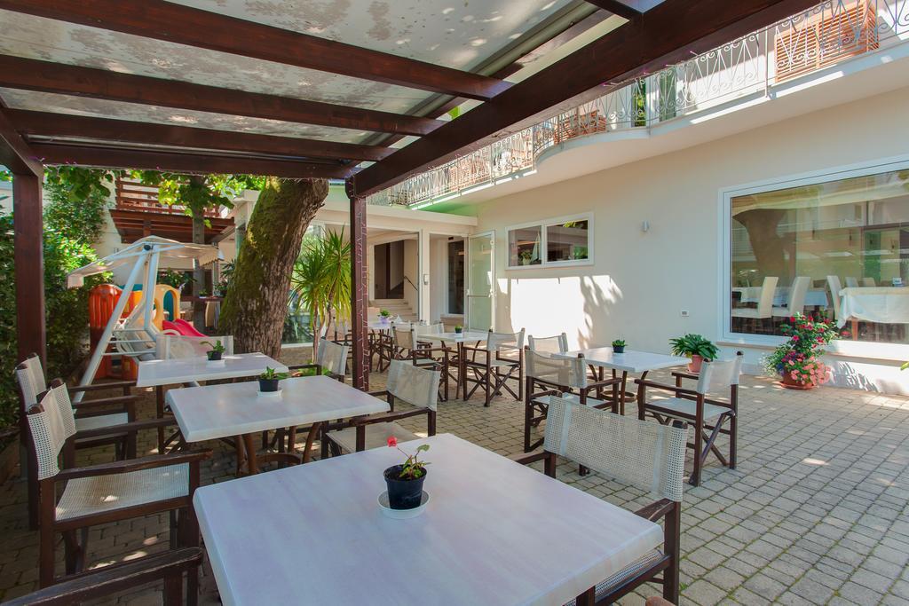 B&B Airone Cervia - Camere E Appartamenti Kültér fotó