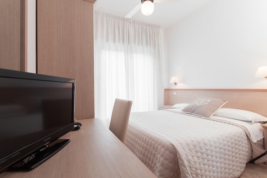 B&B Airone Cervia - Camere E Appartamenti Kültér fotó