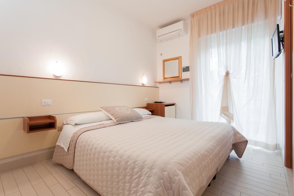 B&B Airone Cervia - Camere E Appartamenti Kültér fotó