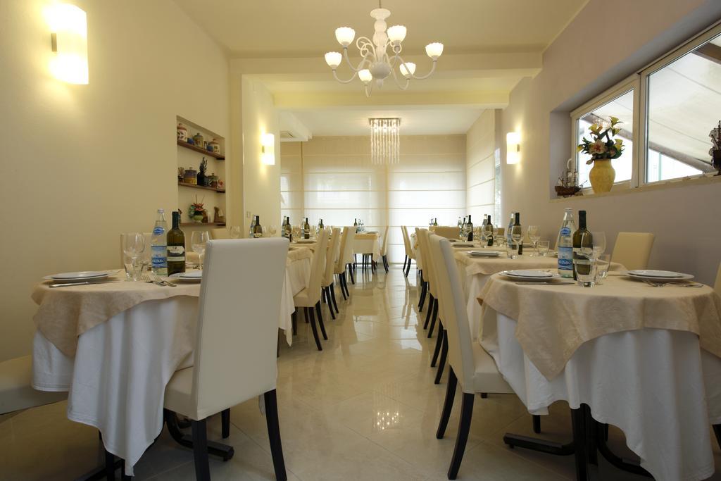 B&B Airone Cervia - Camere E Appartamenti Kültér fotó
